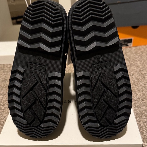 The Children's Place Black Kids Snow Boots - Picture 3 of 8